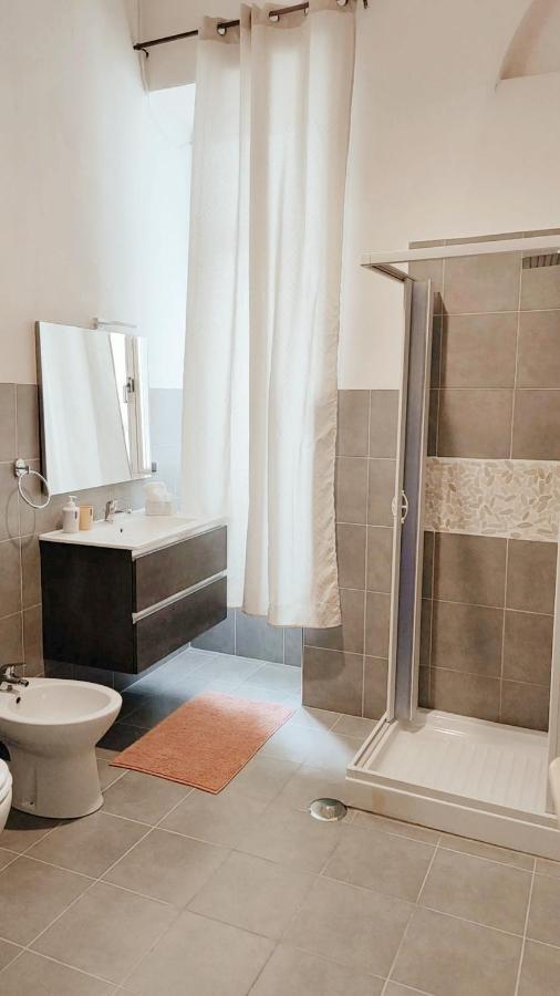 Domus Luigi Leone II Bed & Breakfast Naples Exterior photo