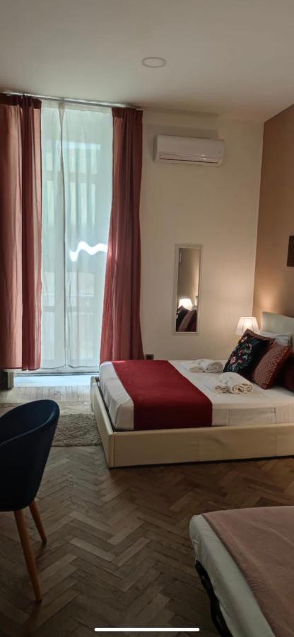 Domus Luigi Leone II Bed & Breakfast Naples Exterior photo