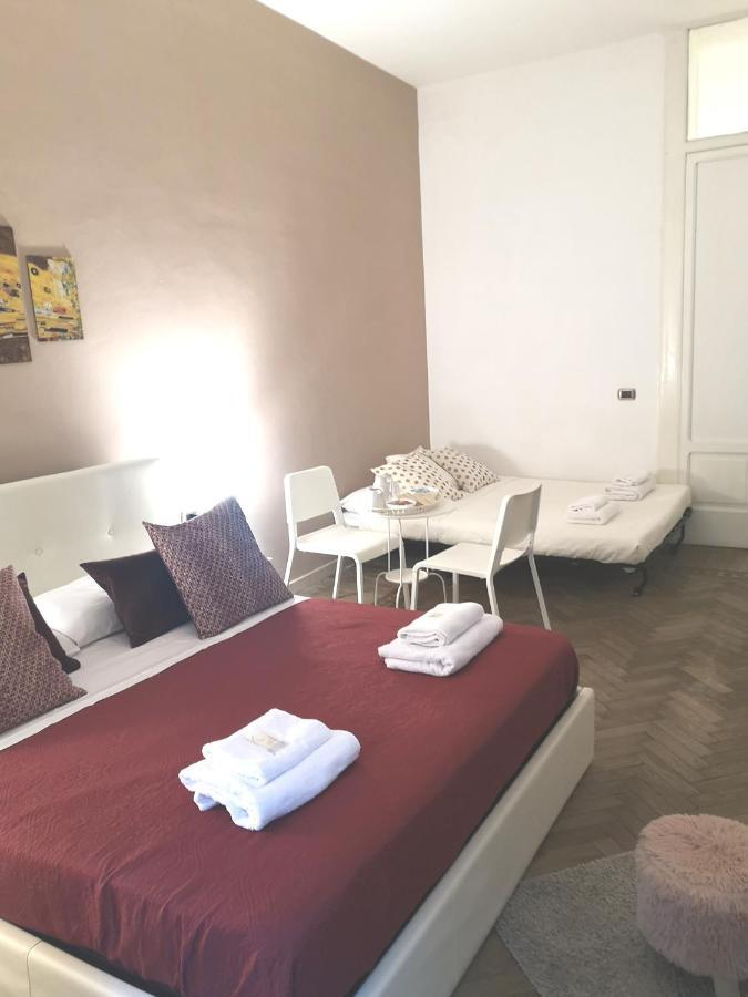 Domus Luigi Leone II Bed & Breakfast Naples Exterior photo